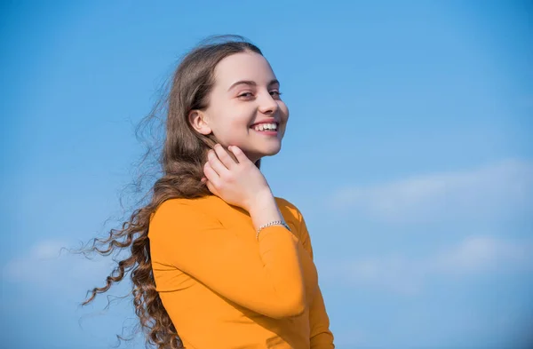 Teen Girl Smiling Face Sky Background Beauty Girl — Stockfoto