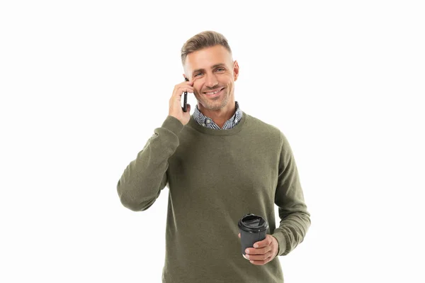 Χαρούμενος Άντρας Έχει Τηλεφώνημα Στο Διάλειμμα Για Καφέ Στο Στούντιο — Φωτογραφία Αρχείου