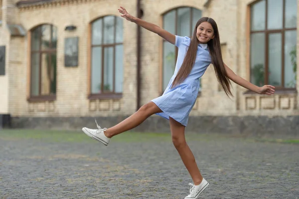 Sommer Stil Foto Von Unbeschwerten Mädchen Teenager Spaß Freien — Stockfoto