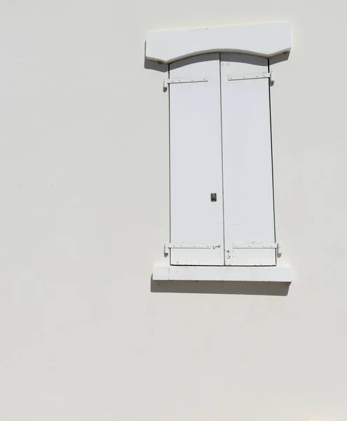 Κλείσιμο Εικόνας Παραθύρου Κλειστό Παράθυρο Χώρο Αντιγραφής Λευκό Χρώμα Παραθύρου — Φωτογραφία Αρχείου