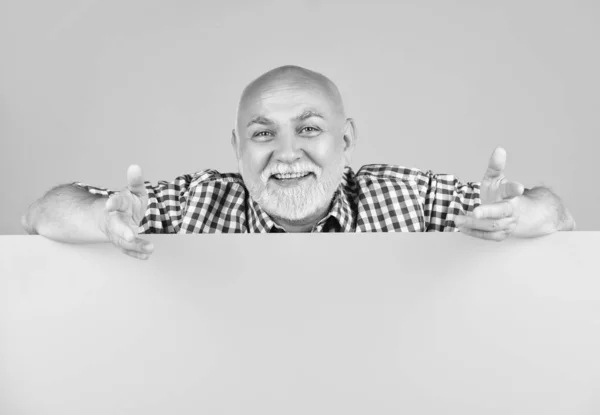 Cheerful Senior Man Copy Space Blank Banner Advert — Fotografia de Stock