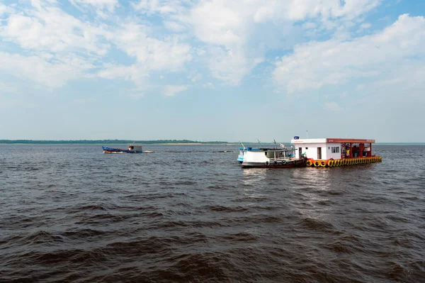 Manaus Brazilië December 2015 Drijvende Tankstationboot Voor Het Vervoer Van — Stockfoto