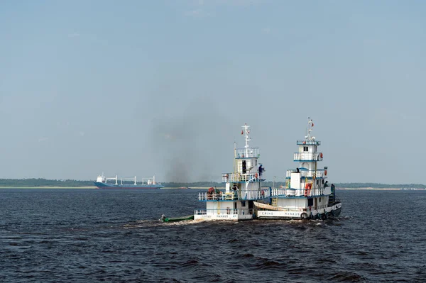 Manaus Brazilië December 2015 Twee Maalmanaus Boten Zee Kopieerruimte — Stockfoto