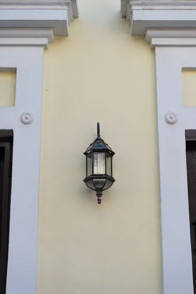 Lanterne Lampadaire Sur Mur Maison Lanterne Lampadaire Extérieur Photo Lanterne — Photo