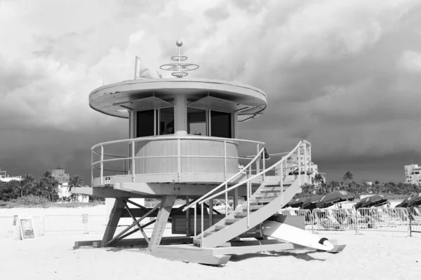 Miami Usa März 2021 Mami Beach Rettungsschwimmerhaus Auf Sand Südstrand — Stockfoto