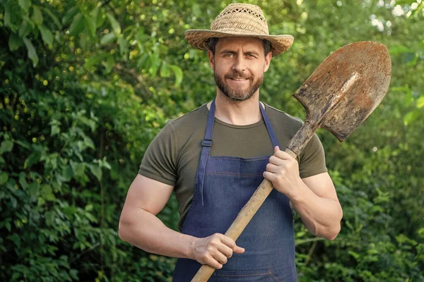 Happy Gardener Man Gardening Apron Farmers Hat Holding Garden Spade —  Fotos de Stock