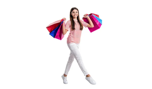 쇼핑하는 쇼핑하는 소녀가 가방을 흰색으로 센터의 스튜디오에서 쇼핑하는 — 스톡 사진