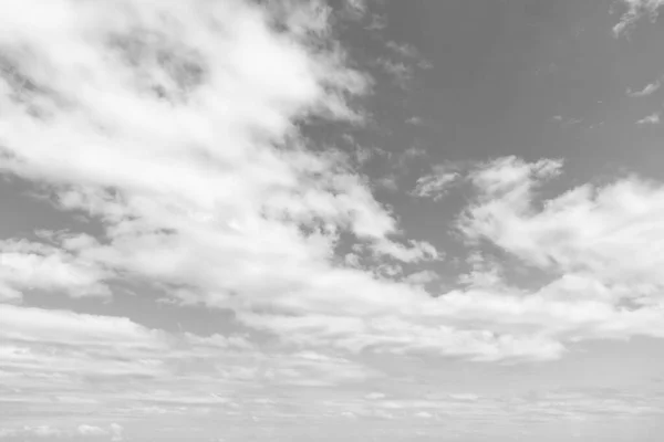Achtergrond Van Aard Van Blauwe Hemel Met Witte Wolken — Stockfoto