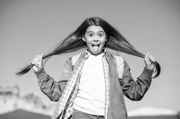 Funny School Child Backpack Hold Hair — Fotografia de Stock