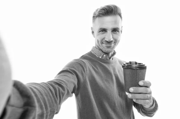 Cheerful Selfie Man Coffee Studio Selfie Man Coffee Background Photo — Stock Photo, Image