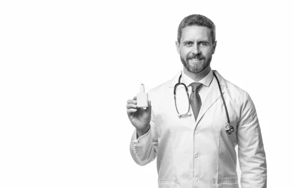 Ρινικά Φάρμακα Ευτυχισμένος Γιατρός Κρατήστε Ρινική Σταγόνα Άνθρωπος Ρινικό Σπρέι — Φωτογραφία Αρχείου