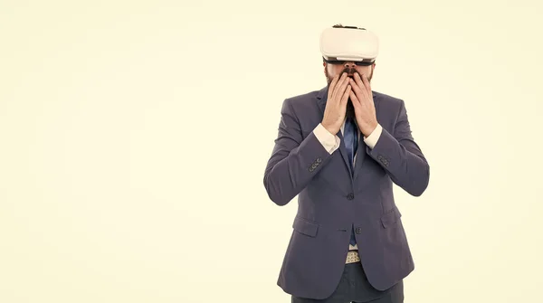 Studio Shot Van Zakenman Virtual Reality Bril Virtual Reality Zakelijke — Stockfoto