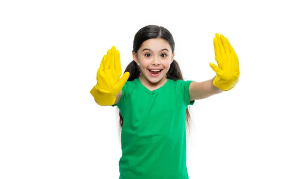 背景に驚くべき女の子の清掃員 清掃員の写真だ ホワイトに隔離された清掃員の女の子 スタジオの掃除屋さん — ストック写真