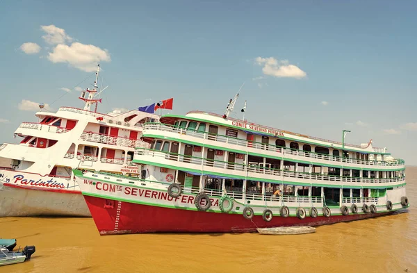 Parintins Brazylia Grudnia 2015 Statek Wycieczkowy Porcie — Zdjęcie stockowe