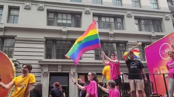 纽约州纽约市 2023年6月25日 2023年纽约的骄傲游行游行 Lgbtq的活跃分子 同性恋 娼妓游行 图库视频