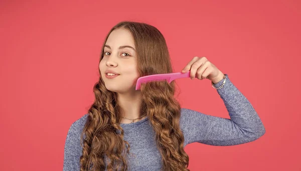 Teen Girl Smile Combing Curly Hair Hairbrush Pink Background — Foto Stock