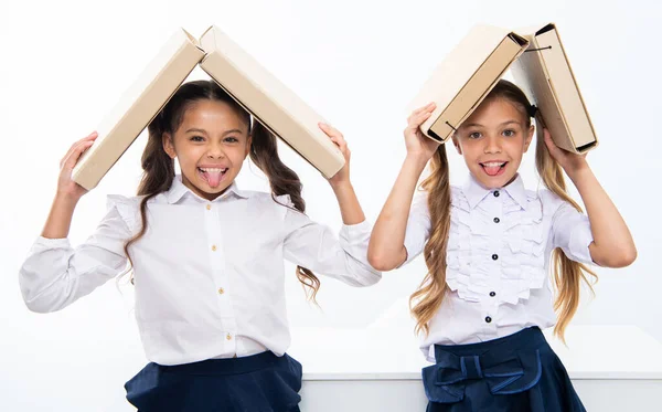 Educación Secundaria Educación Escolar Para Niñas Niñas Escritorio Feliz Infancia — Foto de Stock