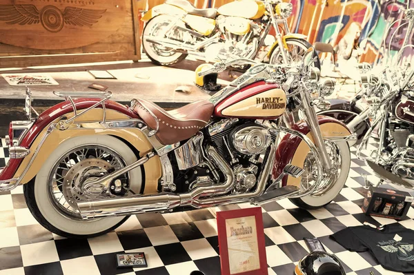 乌克兰基辅 2014年9月13日 戴维森摩托车 Harley Davidson Motorcycle 带有铬和金属部件的细节 — 图库照片