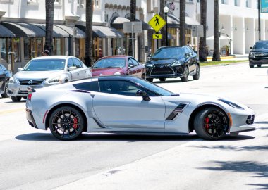 Miami Beach, Florida ABD - 15 Nisan 2021: Corvette Stingray 2016 coupe z51-2..