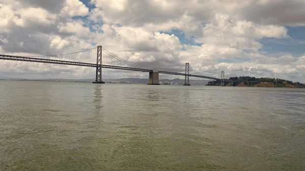 San Francisco California Köprüsü Rıhtıma Yakın Seyahat Hedefi Denizaşırı — Stok fotoğraf