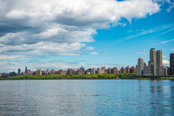 New York Gökdelen Binası Kentsel Mimari Manhattan Hudson River Şehir — Stok fotoğraf