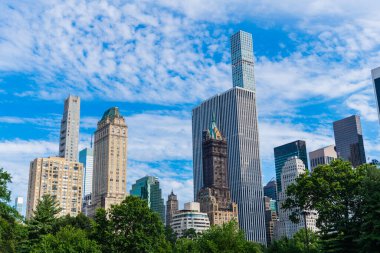 New York Central Park, Manhattan. ABD. Gökdelen binası manzaralı..