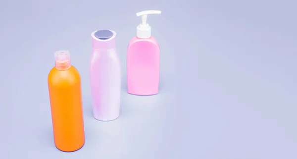 Voor Vloeistofopslag Flessen Met Flip Cap Pomp Dispenser Cosmetische Flessen — Stockfoto