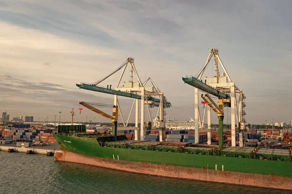 Miami Florida Usa March 2016 Cargo Ship Transport Container Dock — Stock Photo, Image