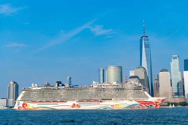 Nueva York Estados Unidos Junio 2023 Crucero Norwegian Joy Sailing —  Fotos de Stock