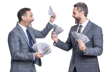 Başarılı maaş pazarlığı. İki işadamı para sayıyor. iş başarısı ve kazanç. İş adamları maaşlarına zam yapar. Başarılı iş adamları parayı beyaza harcarlar. Para transferi.