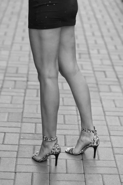 Smooth Legs Shoes Feet Copy Space Smooth Legs Shoes Outdoor — Photo
