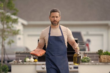 Bbbq Man 'in enfes somon balıklı fotoğrafı..