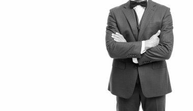 Beyaz arka planda izole edilmiş mavi smokinli resmi adam..