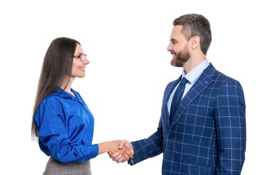 İki başarılı iş ortağı iş başarısını kutluyor. Ortaklık ve iş başarısı. Beyazlar üzerinde izole iş adamları. Başarılı iş ortaklığı. Profesyonel anlaşma..