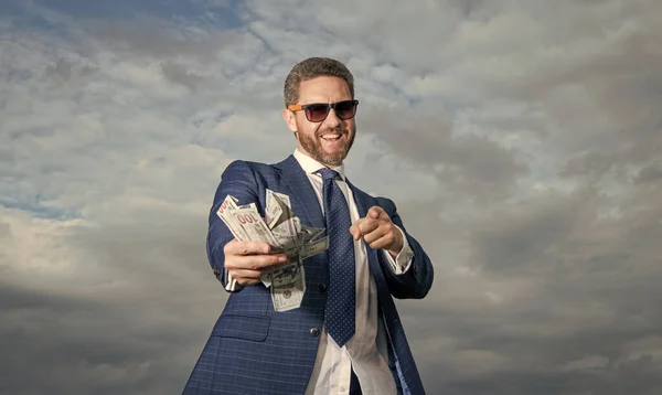 Small Steps, Big Results: Simple Habits That Lead to Wealth