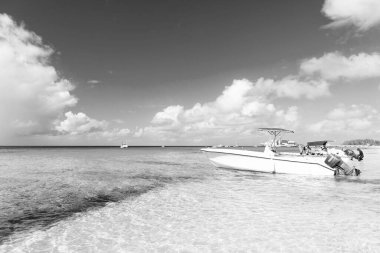 Grand Turk, Turks ve Caicos - 29 Aralık 2015: Yaz tatili yatı, kopyalama alanı.