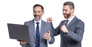 Uzaktan kumandalı işlerde online iş yapan işadamları beyazlar üzerinde izole edilmiş..