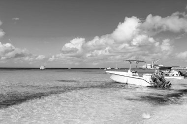 Grand Turk, Turks ve Caicos - 29 Aralık 2015: yaz tatili teknesi, kopyalama alanı.