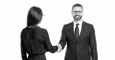 Stüdyoda ortaklık anlaşması, seçici odaklanma. Pazarlıkta ortaklık anlaşması. Pazarlıkta ortaklık anlaşması fotoğrafı. Pazarlıktaki ortaklık anlaşması beyaz arka planda izole edildi.