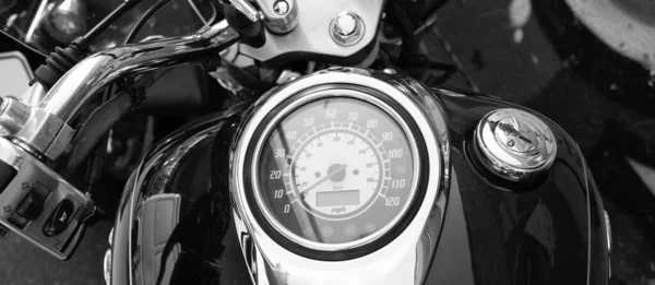 Custom Motorcycle Steering Wheel Handlebar Tachometer Speedometers Control Levers Detailed — Stock Photo, Image