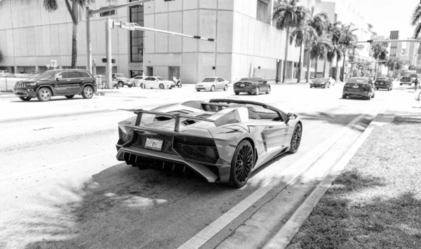 Miami Beach Florida Usa April 2021 Orange Lamborghini Aventador 750 — Foto Stock