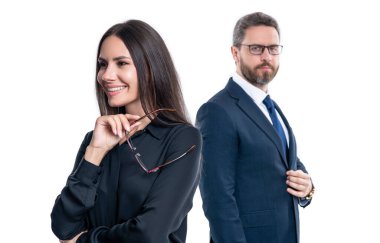 İş ekibinde resmi takım elbiseli iş adamlarıyla başarılı bir ortaklık. Beyazların izole edilmiş başarılarını dile getiriyorlar..