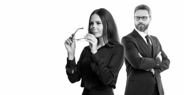 Stüdyoda iş ortakları, kopyalama alanı. Resmi giyimde bir çift iş ortağı. İş ortaklarının, profesyonellerin fotoğrafı. iş ortakları beyaz arkaplanda izole.