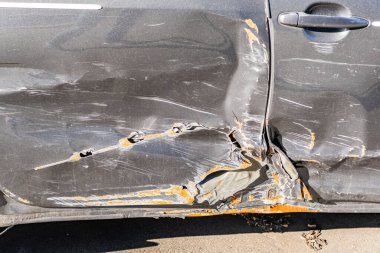 Toyota Camry trafik kazasında kaza yapmış..