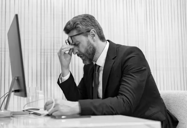 Stressed Tired Businessman Has Migraine While Working Tired Businessman Has — Stock Photo, Image