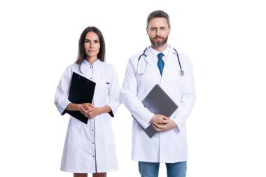 Beyaz, ilaç ve sağlık hizmetlerine izole edilmiş tıbbi sicili olan reçeteli bir doktor..