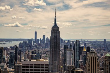 Metropolitan şehir manzarası. New York şehir merkezinde. Manhattan hava manzarası. New York şehri. New York 'un gökdelen binası. Kentsel mimari. Manhattan şehir merkezi lüks manzarası.