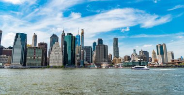 Manhattan, New York 'un gökdelen gökdelenli modern gökdelen şehri.