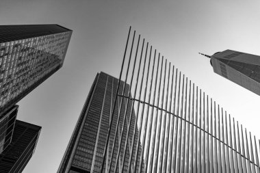 New York, ABD - 12 Mayıs 2023: Manhattan Dünya Ticaret Merkezi binaları.