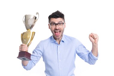 Başarılı iş adamı şampiyon kupası ödülünü beyaza sakladı..